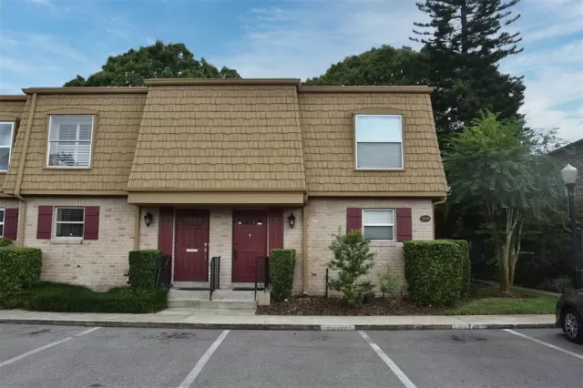 MLS: O6068527 Condo For Sale
