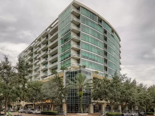 MLS: O6068605 Condo For Sale