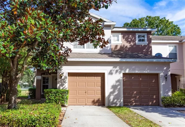 MLS: O6069294 Condo For Sale