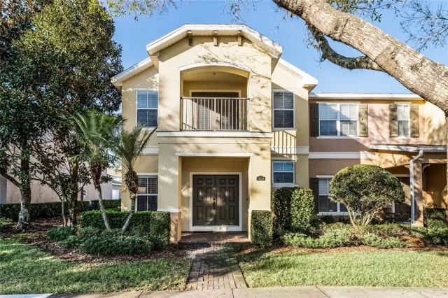 MLS: O6069669 Condo For Sale