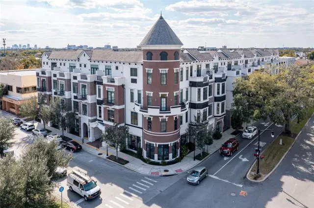 MLS: O6069711 Condo For Sale