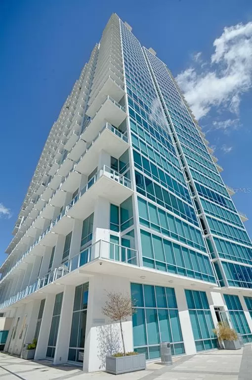 MLS: O6069737 Condo For Sale