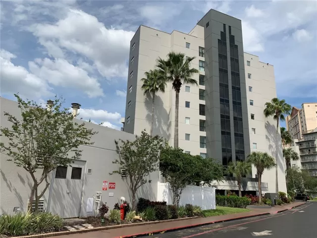 MLS: O6070621 Condo For Sale