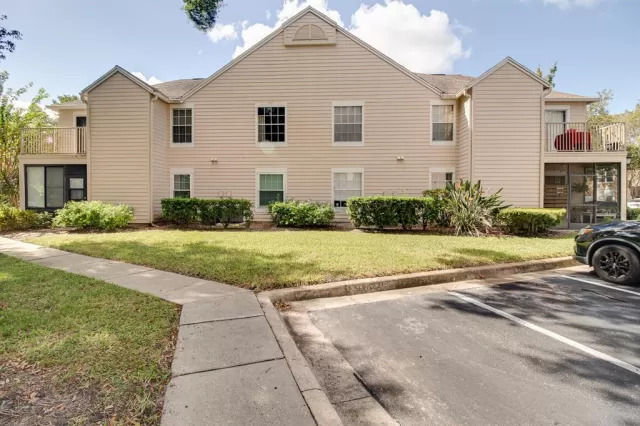 MLS: O6070882 Condo For Sale