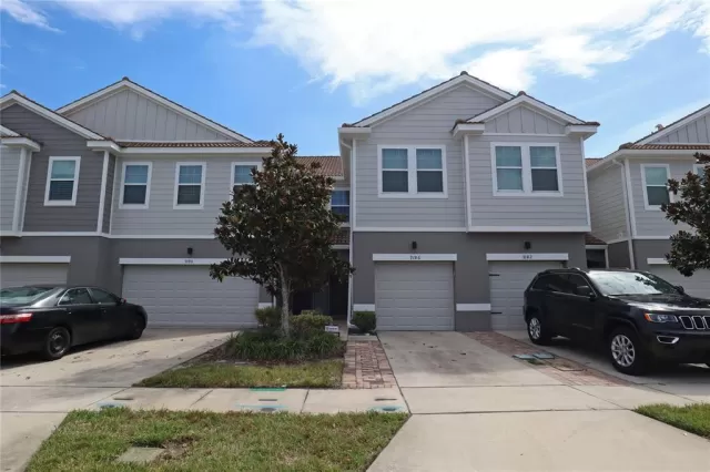 MLS: O6071547 Condo For Sale