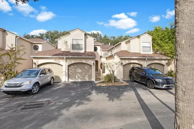 MLS: O6071557 Condo For Sale