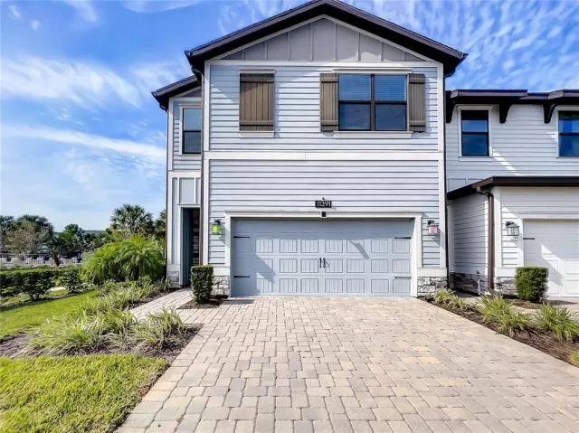 MLS: O6072863 Condo For Sale