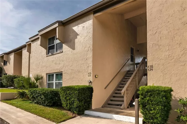 MLS: O6073562 Condo For Sale