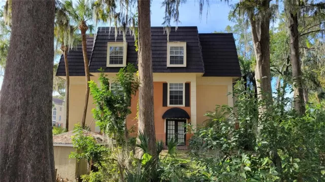 MLS: O6073657 Condo For Sale