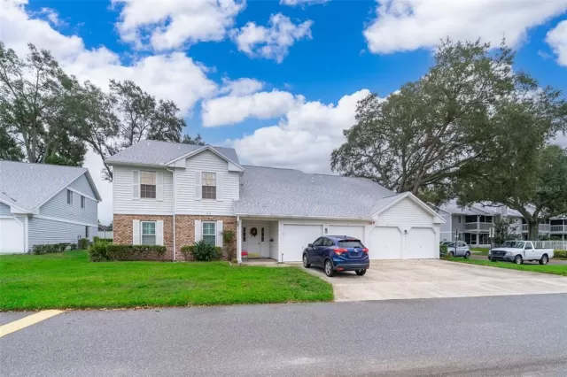 MLS: O6073801 Condo For Sale