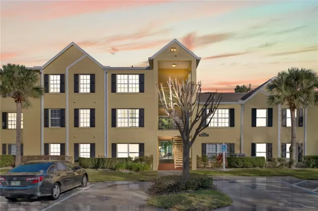 MLS: O6073802 Condo For Sale