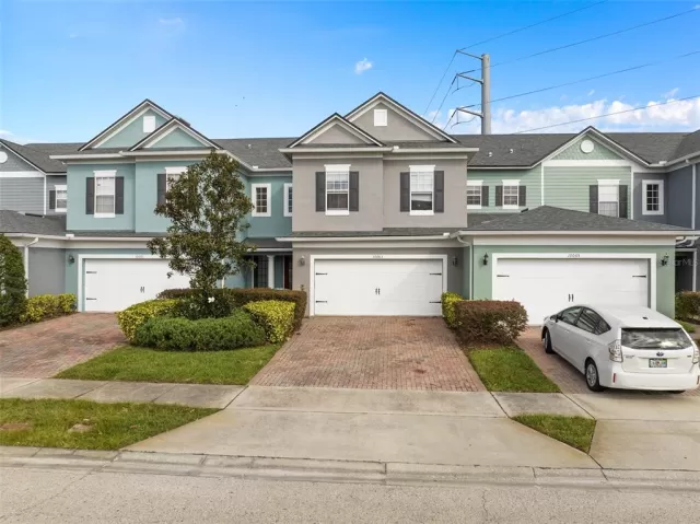 MLS: O6074179 Condo For Sale