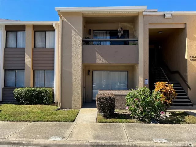 MLS: O6074234 Condo For Sale