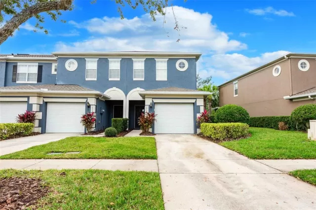 MLS: O6074781 Condo For Sale