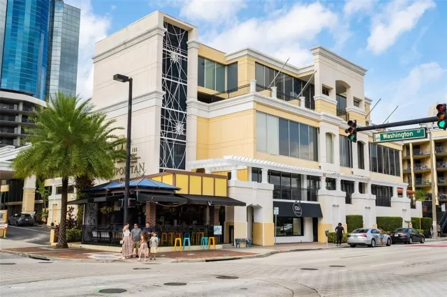 MLS: O6075006 Condo For Sale