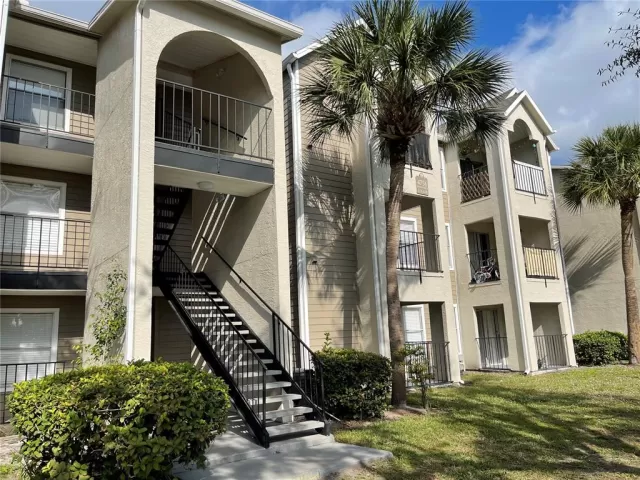 MLS: O6075928 Condo For Sale