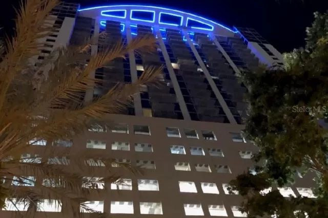 MLS: O6076126 Condo For Sale