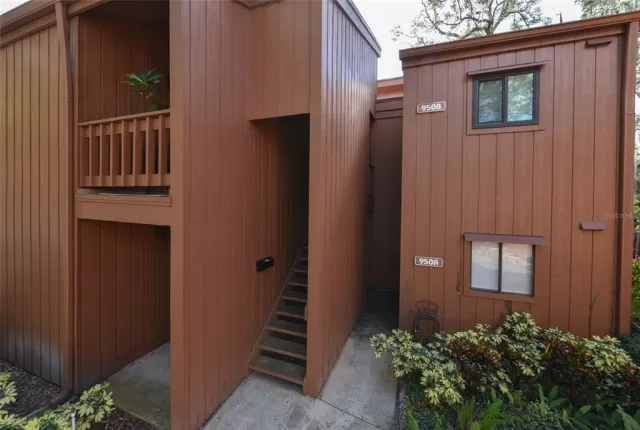 MLS: O6076129 Condo For Sale