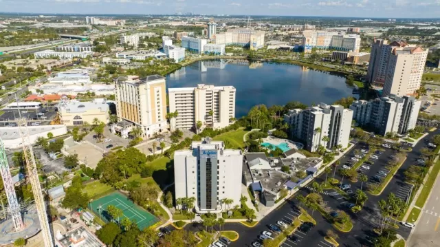 MLS: O6076474 Condo For Sale