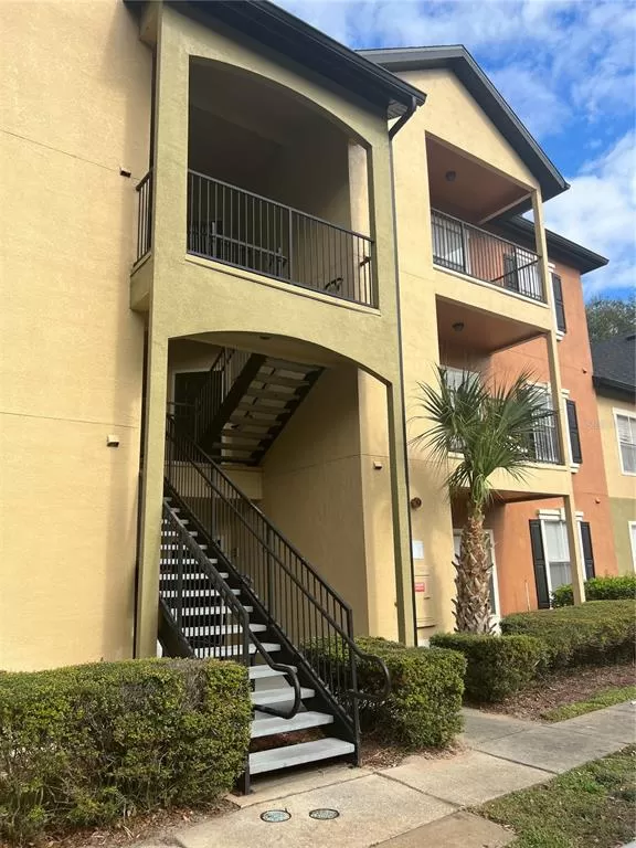 MLS: O6076533 Condo For Sale