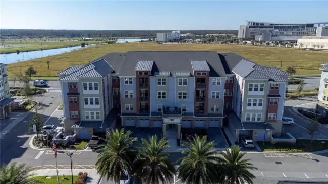 MLS: O6076982 Condo For Sale