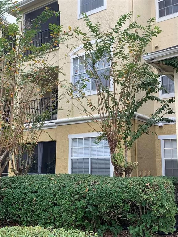 MLS: O6077555 Condo For Sale