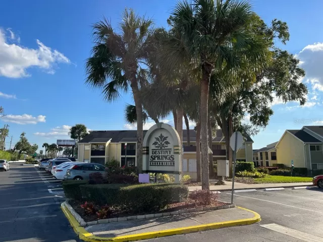 MLS: O6077725 Condo For Sale