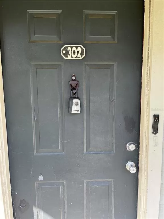 MLS: O6078792 Condo For Sale