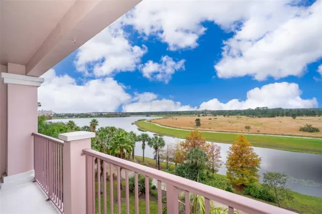 MLS: O6078876 Condo For Sale