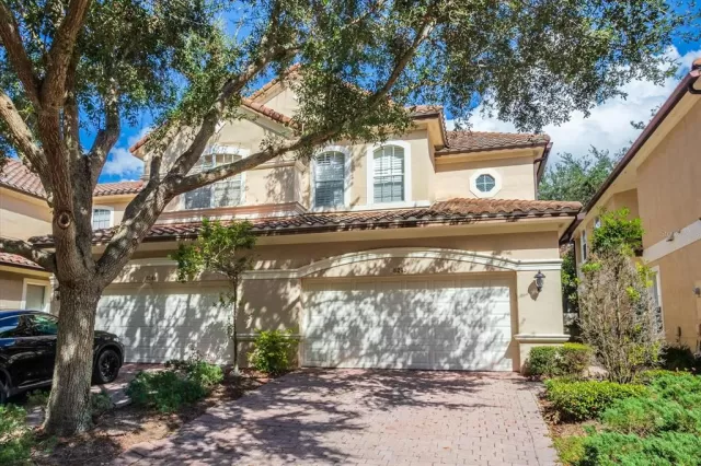 MLS: O6081049 Condo For Sale