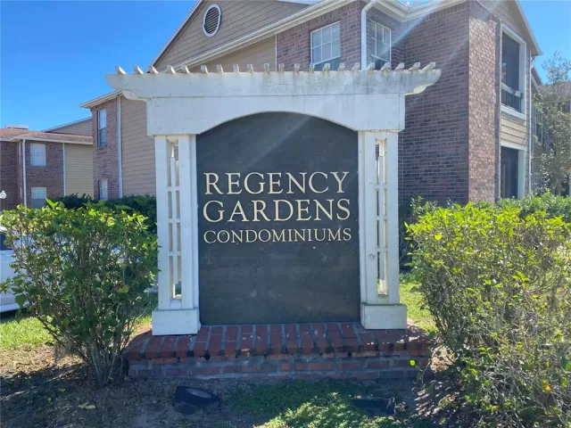 MLS: O6081348 Condo For Sale