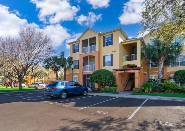 MLS: O6081443 Condo For Sale