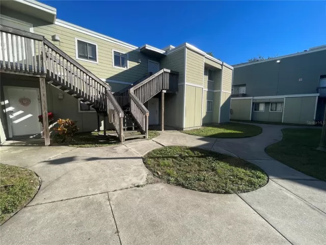 MLS: O6081605 Condo For Sale