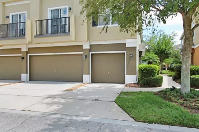 MLS: O6082229 Condo For Sale