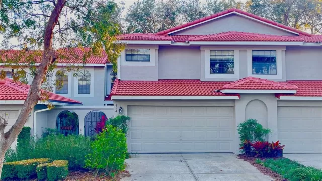 MLS: O6082479 Condo For Sale