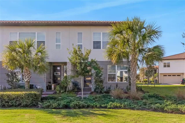 MLS: O6082556 Condo For Sale