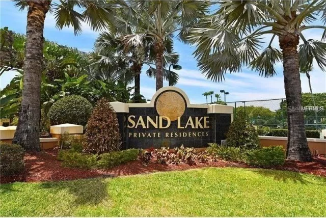 MLS: O6082711 Condo For Sale