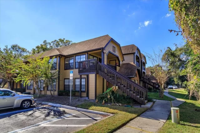 MLS: O6082831 Condo For Sale