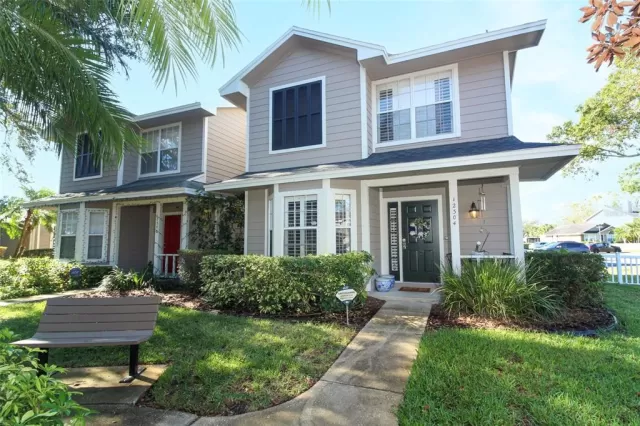 MLS: O6083079 Condo For Sale