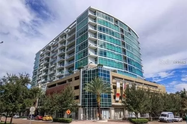 MLS: O6083834 Condo For Sale