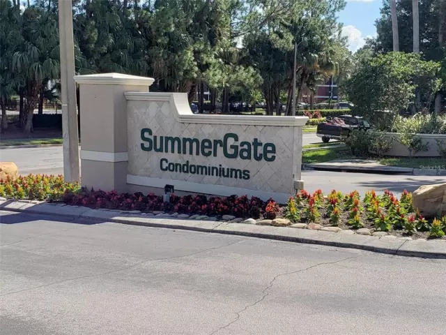 MLS: O6083848 Condo For Sale