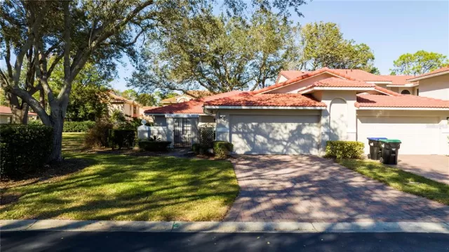 MLS: O6083928 Condo For Sale