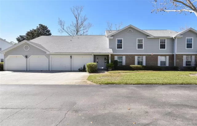 MLS: O6084185 Condo For Sale