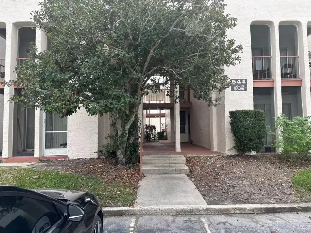 MLS: O6084255 Condo For Sale