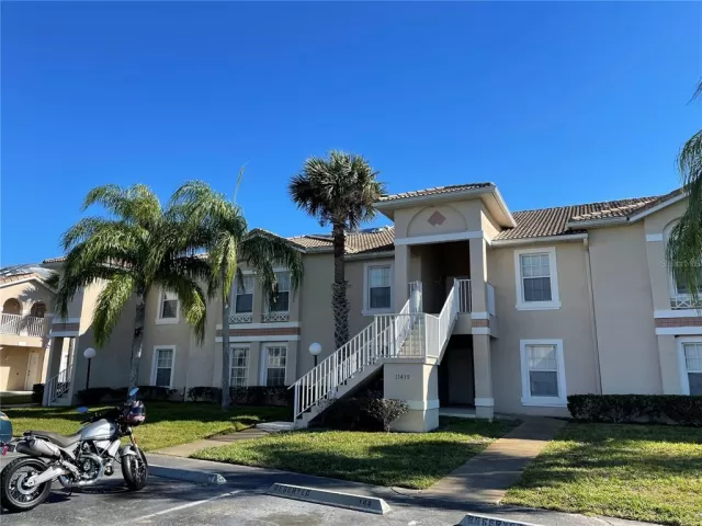 MLS: O6084301 Condo For Sale