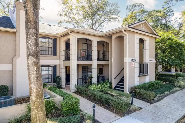 MLS: O6084587 Condo For Sale