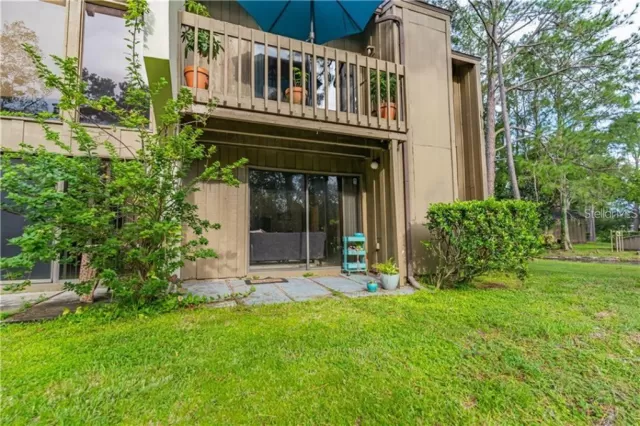 MLS: O6084633 Condo For Sale