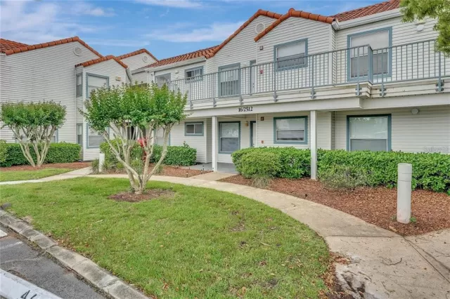 MLS: O6084634 Condo For Sale