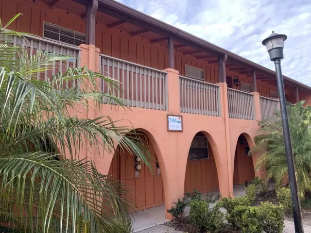 MLS: O6084953 Condo For Sale