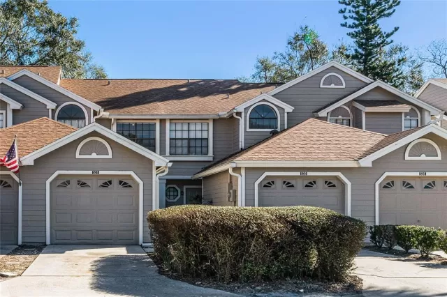 MLS: O6085048 Condo For Sale